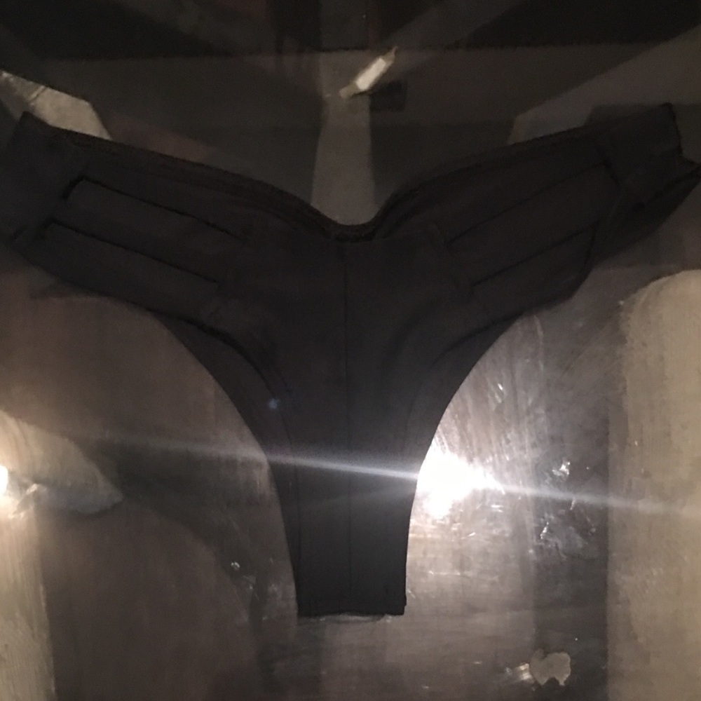 Montce Black cheeky bikini bottoms